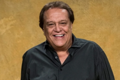 Morre Dennis Carvalho, diretor de ‘Vale Tudo’ e ‘Dancin Days’, aos 78 anos